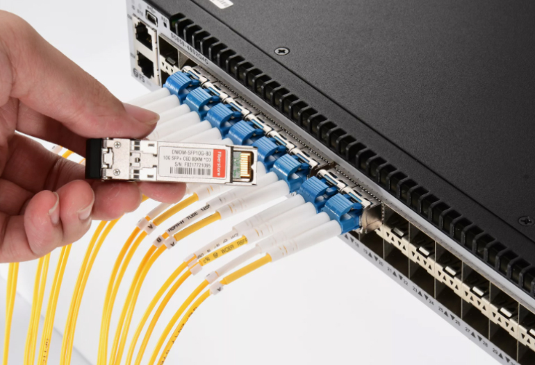 QSFP rješenja za signalne kabele velike brzine QSFP rješenja za signalne kabele velike brzine